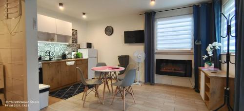 Zdjęcie z galerii obiektu Domki Letniskowe Solaris w mieście Białogóra