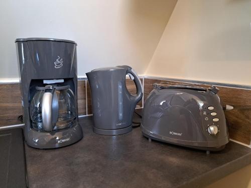 Tetera y cafetera en Seenlandoase Reppist