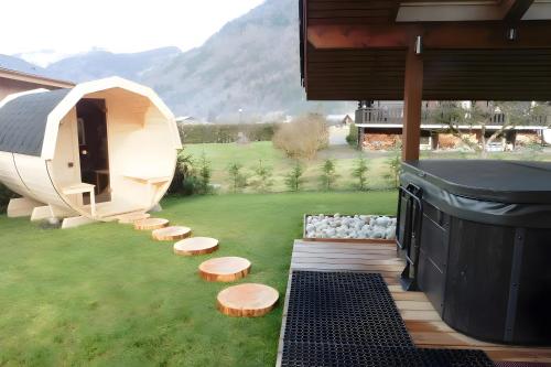 Chalet Familial avec Jacuzzi