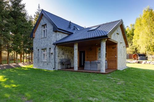 Κήπος έξω από το Zacisze Skalnych Domków