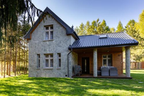Κήπος έξω από το Zacisze Skalnych Domków