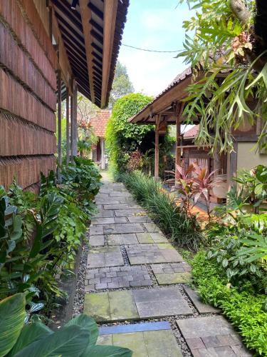 Κήπος έξω από το Tuwi Villa Ubud