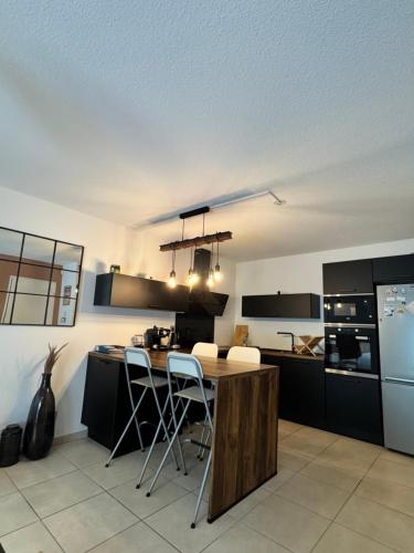 Photo de la galerie de l'établissement Toulouse Apartment - Cartoucherie 402, à Toulouse