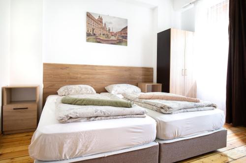 Nova Guesthouse - Private En-Suite Rooms I Sofia Center I Self Check-In