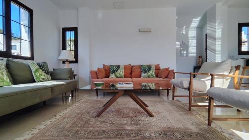 Aldea Blanca Elegant Penthouse in Puerto Banús