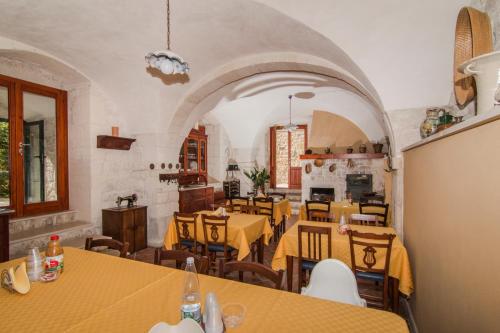 Restaurace v ubytování B&B Il Giardino Dei Mandarini