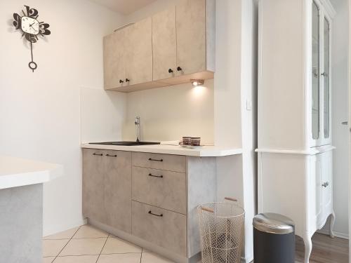 Bruno Split Centre Apartment and Room