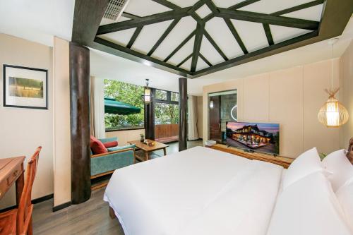 Katil atau katil-katil dalam bilik di Hoya Hotel Hangzhou West Lake Lingyin Temple Branch