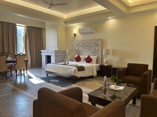 Posezení v ubytování Gautam Hotels & Resorts