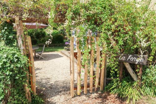 Photo de la galerie de l'établissement Gîte La Forge, à Bazeille