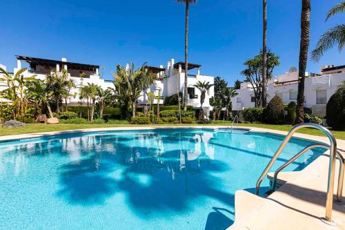 MARBELLA HOME RENTALS - Beachside, 3BR Townhouse