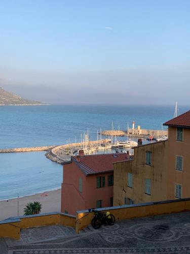 Photo de la galerie de l'établissement Appartement Menton - Vieille ville, à Menton