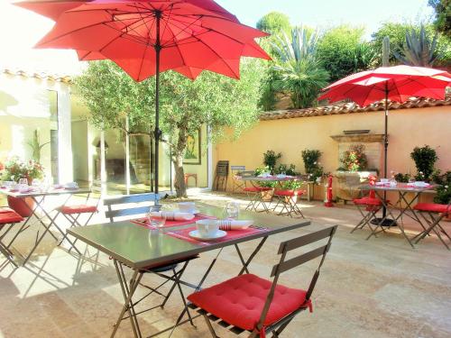 Restaurace v ubytování Villa Azur Golf