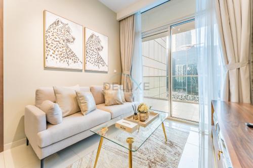 City and Burj Khalifa View 2BR, Near Dubai Water Canal, Vera Tower, Business Bay by Deluxe Holiday Homes