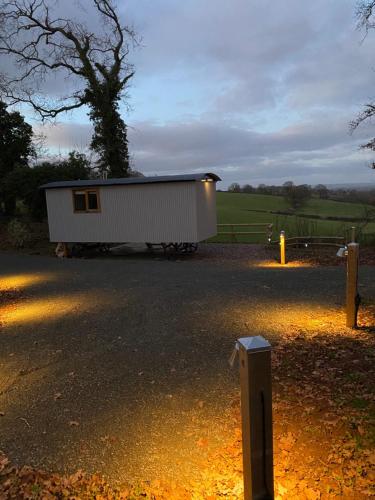 Foto dalla galleria di The Hereford Hut, Charming 1 bedroom Shepherds Hut a Callow