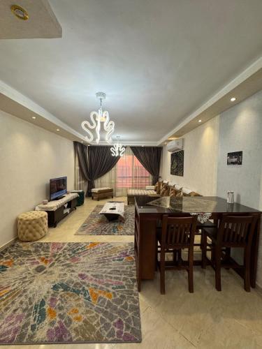 Luxury Apartment in Zayed