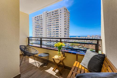 Trendy Work & Relax Seaside Home