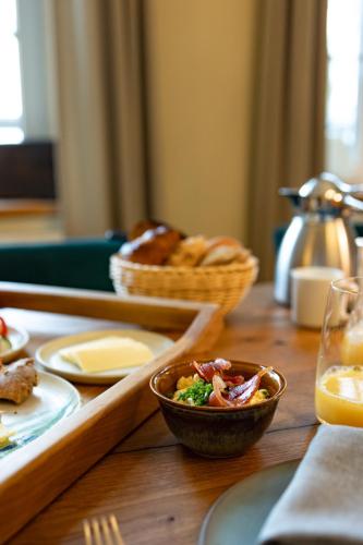 Đồ ăn tại/gần khách sạn