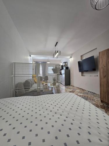 Kiki's comfort stay in West Athens