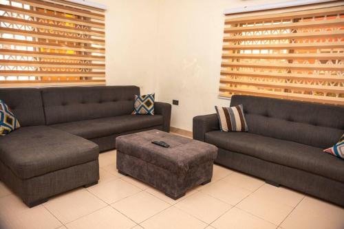 RealShala Stylish & Cozy 1-BR Adjiriganor
