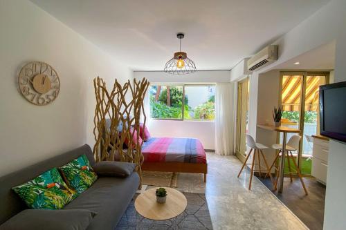 Charming flat with balcony in Juan Les Pins