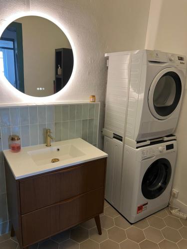 Spacieux T3 80m2 plein centre presque ile ! photo 9