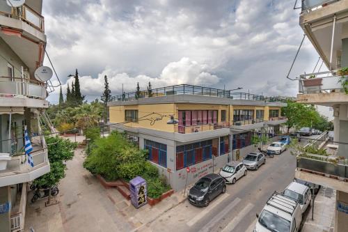 Spacious 3-Bedroom Apartment in Neos Kosmos by ΜΡS
