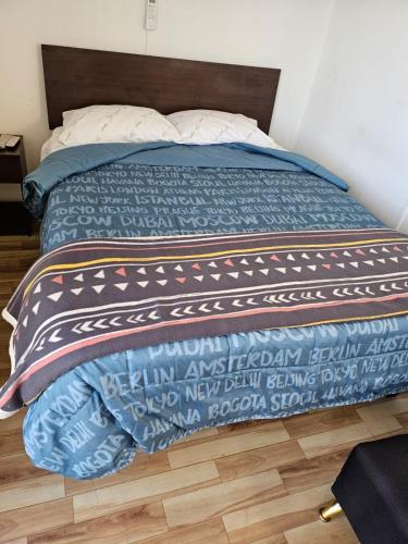 Postel nebo postele na pokoji v ubytování Cabañas Hostalner