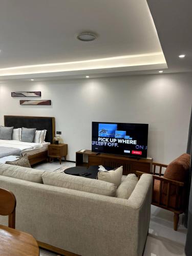Apartment 306 At Oasis Park