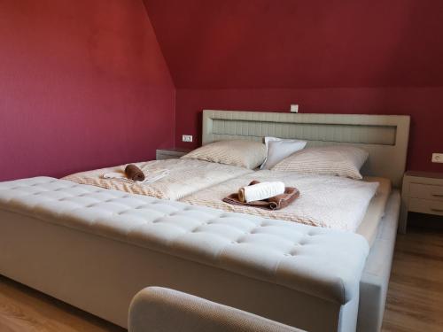 Una cama o camas en una habitación de Seenlandoase Reppist