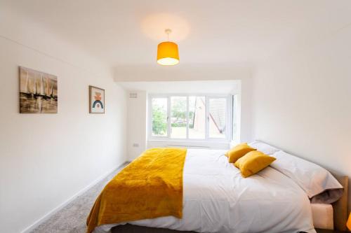 Gallery image of Spacious 3-Bed by Beatles Attractions & Transport in Liverpool