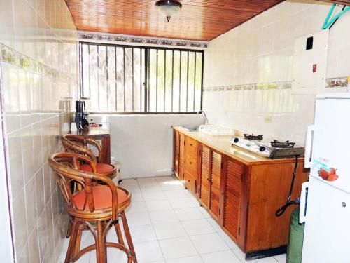 Kuchyň nebo kuchyňský kout v ubytování Apartamentos Manatwar