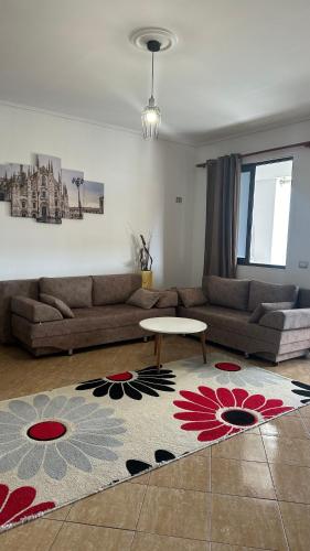 Зона вітальні в Sena's Apartment