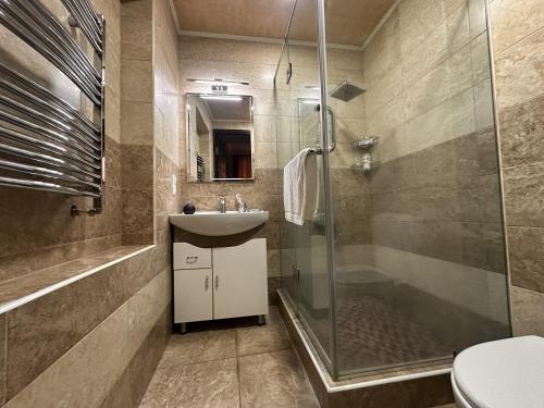 Koupelna v ubytování Hin Yerevantsi Hotel
