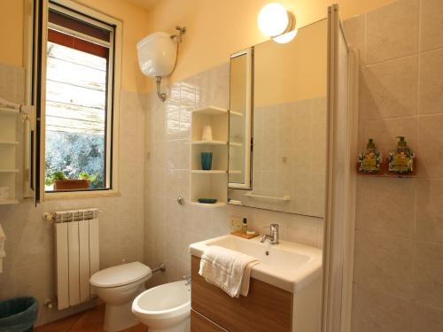 Koupelna v ubytování Agriturismo Peretti
