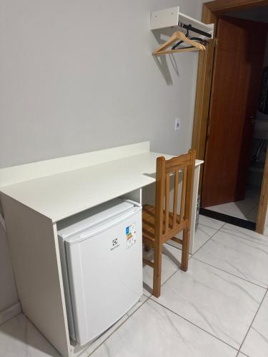 Η κουζίνα ή μικρή κουζίνα στο Hotel-Pousada Quartzo Rosa