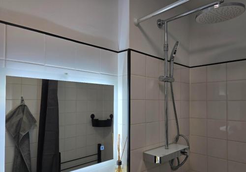 Koupelna v ubytování Modernes und gemütliches Studio in Karlsruhes Zentrum - APOLONIAliving