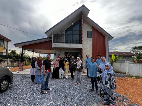 Gæster der bor på Anggun Homestay