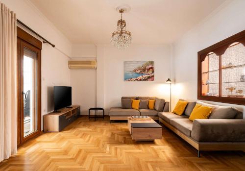Athenian Living in the Heart of Koukaki