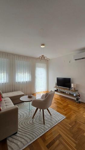 Televisyen dan/atau pusat hiburan di Sunbliss Trebinje