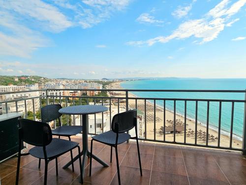 Seaside Escape Apartment with Stunning Sea View