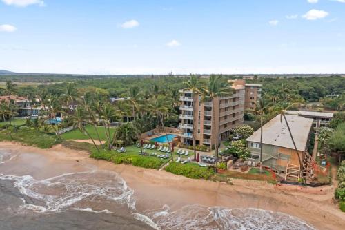 an aerial view of a resort and the beach at Beachfront Condo in Kihei in Kihei