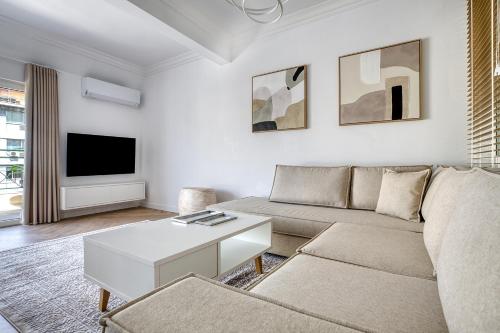 Whitewood Residence