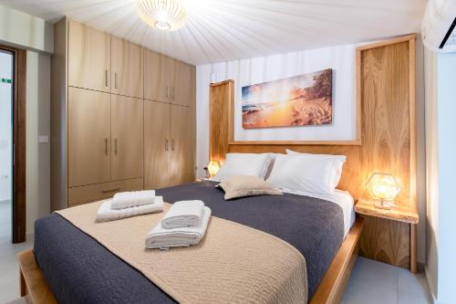 Katil atau katil-katil dalam bilik di September15 Suites, Amfilochia
