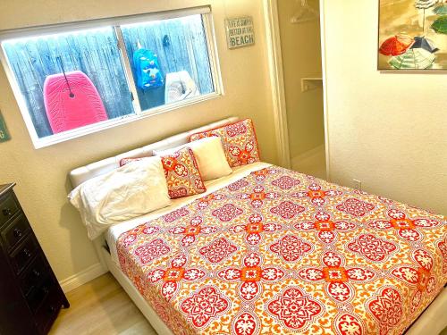 Katil atau katil-katil dalam bilik di Sweet Beach Duplex