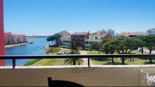 Lake view apartment with pool