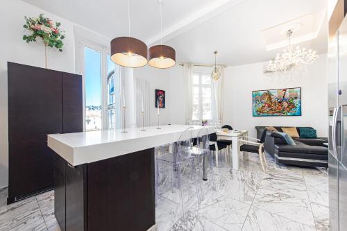 Le Borniol, splendid 3 bedrooms Appt, Cannes Center