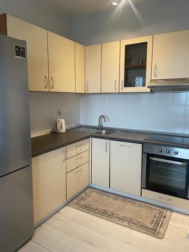 Apartment 10 min walk to center