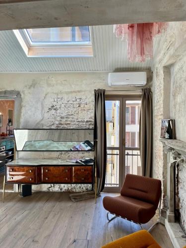 Charming and Design Attic Loft Central Milan in coolest area Navigli Ticinese photo 38