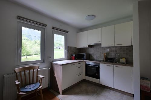 Η κουζίνα ή μικρή κουζίνα στο Chalet Julian